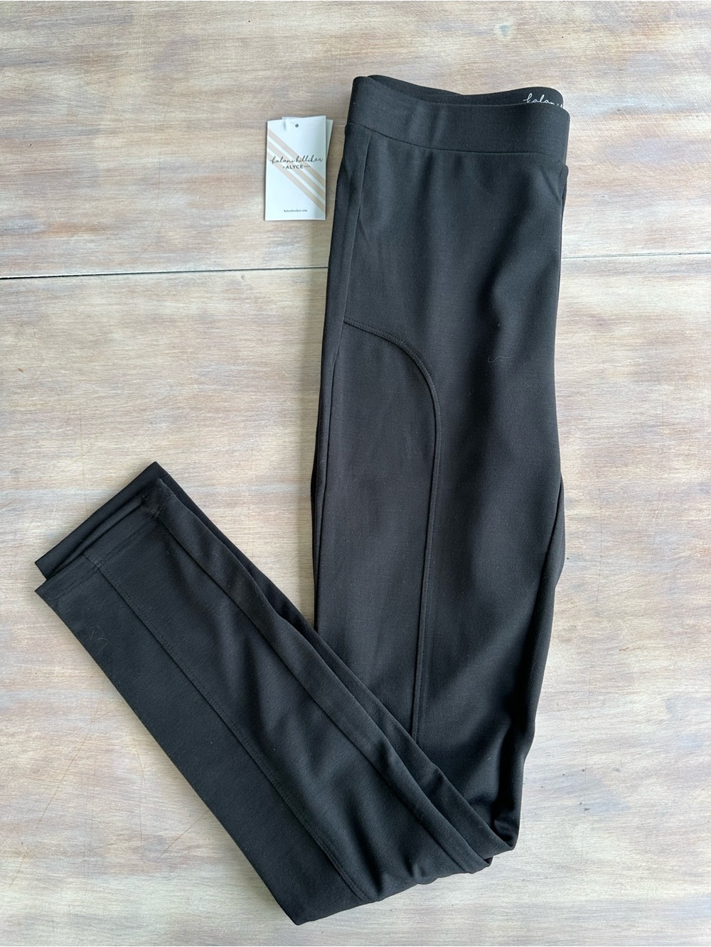 NWT kalani for Alyce Paris Black Ponte Leggings M